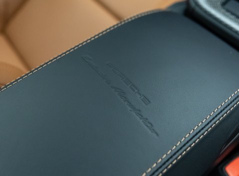 Porsche 911 GT3 TOURING (992) 11