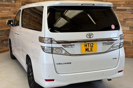 Toyota Vellfire V6 L Edition 4