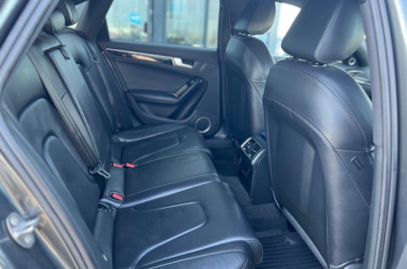 Audi A4 3.0 TDI QUATTRO BLACK EDITION AUTO 24