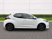 Toyota Yaris 1.5 Yaris Design HEV CVT 5dr 2