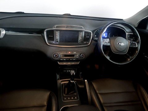 Kia Sorento 2.2 CRDi KX-2 SUV 5dr Diesel Manual AWD Euro 6 (s/s) (197 bhp) Alloys - Air 17