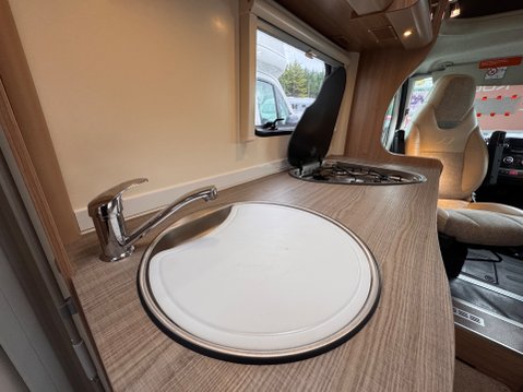 Bailey Approach Advance 665 38