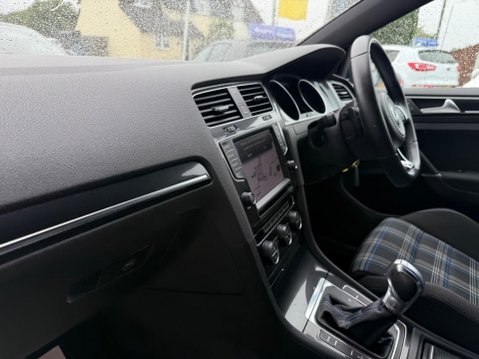 Volkswagen Golf 1.4 TSI 8.7kWh GTE DSG Euro 6 (s/s) 5dr 15