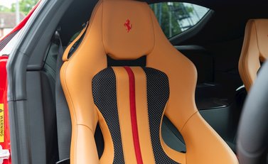 Ferrari 812 Superfast 13