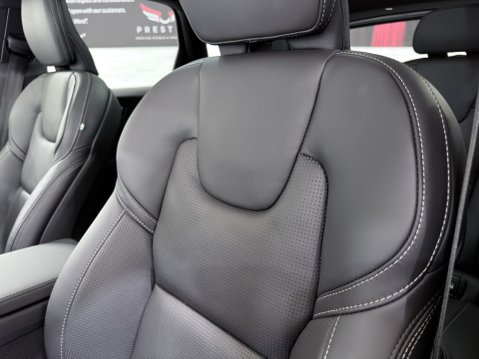 Volvo XC60 B5 ULTRA BLACK EDITION AWD 73