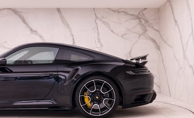 Porsche 911 Turbo S (992) 26
