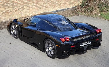 Ferrari Enzo 22