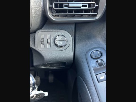 Vauxhall Combo 1.5 Turbo D 2300 Pro Panel Van 5dr Diesel Manual L1 H1 Euro 6 (s/s) (100 ps 37