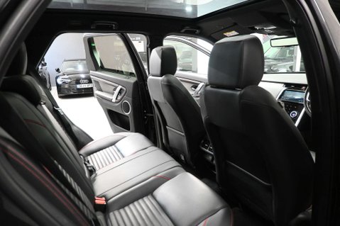 Land Rover Discovery Sport 1.5 Discovery Sport Urban Edition PHEV Auto 4WD 5dr 10