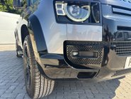 Land Rover Defender 90 D250 Hard Top SE MHEV 22