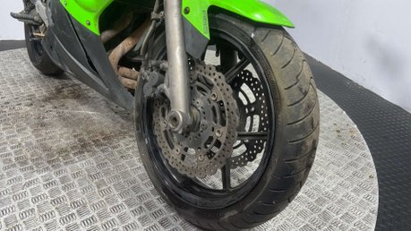 Kawasaki Er ER6 2009 10K 1 OWNER PROJECT BIKE SPARES OR REPAIR TRACK BIKE 20