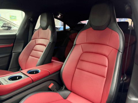 Porsche Taycan Performance 89kWh 4S Saloon 4dr Electric Auto 4WD (11kW Charger) (544 ps) 6