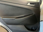 Hyundai TUCSON 1.6 Tucson SE Nav Blue Drive 2WD GDi 5dr 33