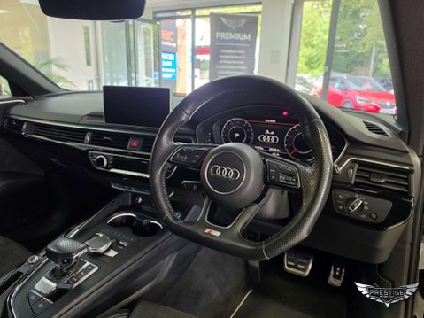 Audi A4 2.0 TFSI 40 Black Edition S Tronic Euro 6 (s/s) 5dr 76