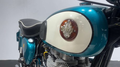 BSA A7 500 SHOOTING STAR 1958 RESTORED CLASSIC COLLECTORS PIECE 32