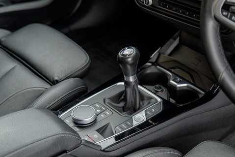 BMW 1 Series 118I M SPORT 32