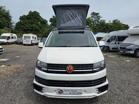 Volkswagen Campervan Summers Day Campers 5