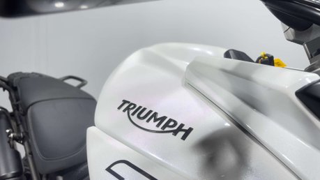 Triumph Tiger XRT 2019 ONLY 9K SERVICE HISTORY MOT VERY CLEAN 800CC 41