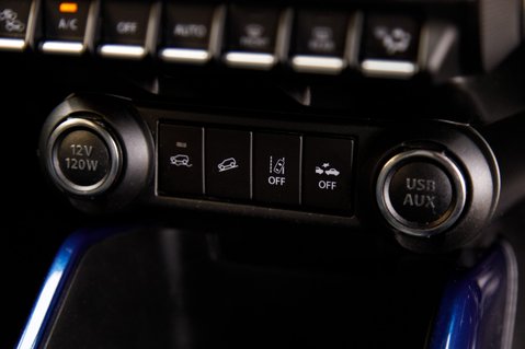 Suzuki Ignis SZ5 DUALJET ALLGRIP MHEV 32