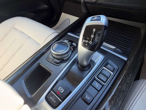 BMW X5 3.0 30d SE SUV 5dr Diesel Auto xDrive Euro 6 (s/s) (258 ps) 45