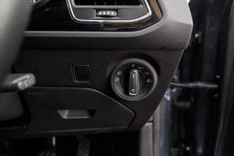 SEAT Leon TSI EVO FR BLACK EDITION 15