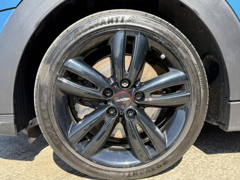 Mini Hatch 2.0 Cooper S Sport Hatchback 5dr Petrol Manual Euro 6 (s/s) (178 ps) 19