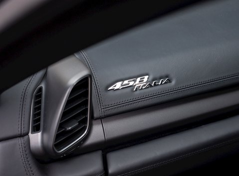 Ferrari 458 Italia 18