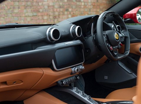 Ferrari Portofino 18