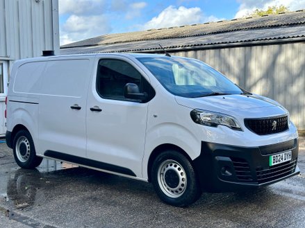 Peugeot e-Expert e 1000 75kWh Professional Premium + Standard Panel Van 6dr Electric Auto MW