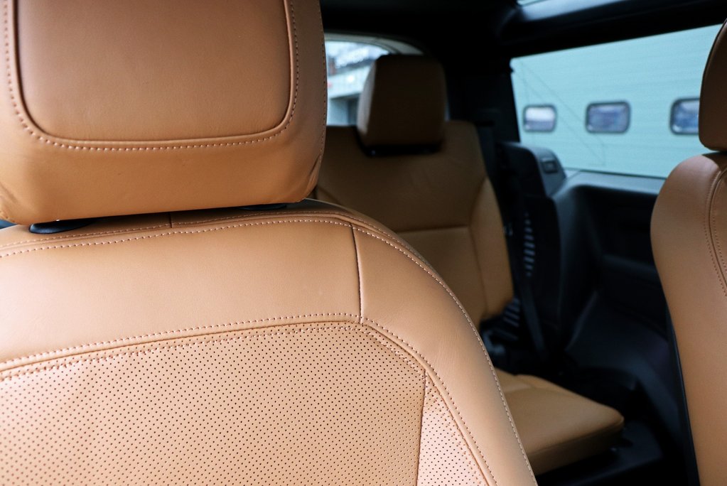 Defender 90 Commercial 15