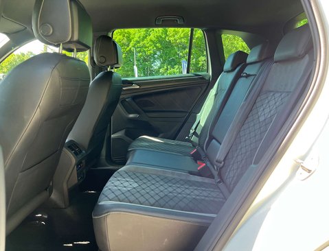 Volkswagen Tiguan 1.5 Tiguan R-Line TSi Semi-Auto 5dr 46