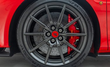 Ferrari 488 Pista 30