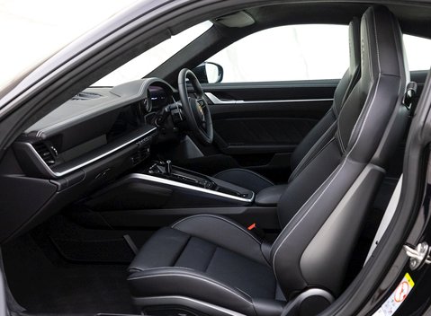 Porsche 911 Turbo (992) 14