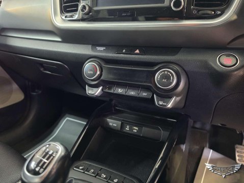 Kia Stonic 1.0 T-GDi 4 Euro 6 (s/s) 5dr 31