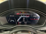 Audi A4 2.0 TDI 35 Black Edition Saloon 4dr Diesel S Tronic Euro 6 (s/s) (163 ps) 32