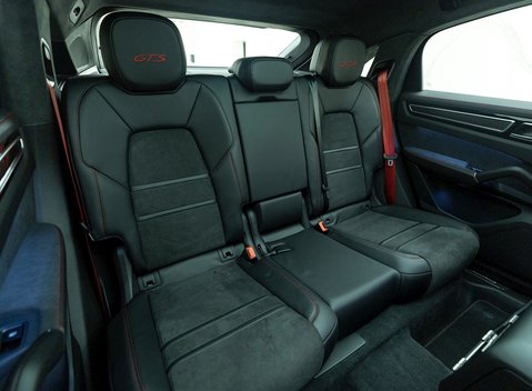 Porsche Cayenne GTS Coupé 13
