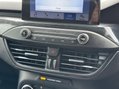 Ford Focus 1.0T EcoBoost ST-Line Euro 6 (s/s) 5dr 23