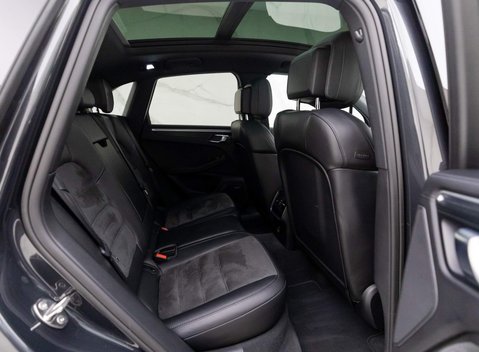 Porsche Macan GTS PDK 10