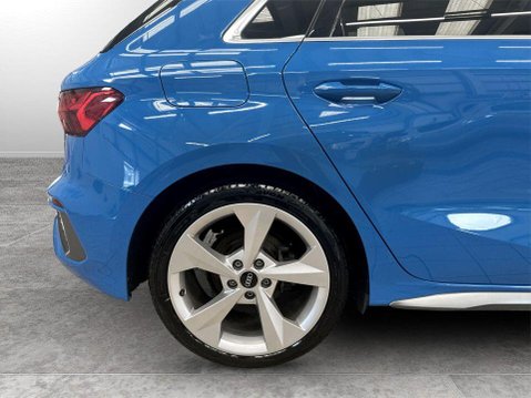 Audi A3 1.5 TFSI 35 S line Sportback 5dr Petrol Manual Euro 6 (s/s) (150 ps) Air Co 10