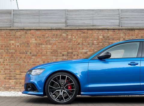 Audi RS6 Avant Performance 28