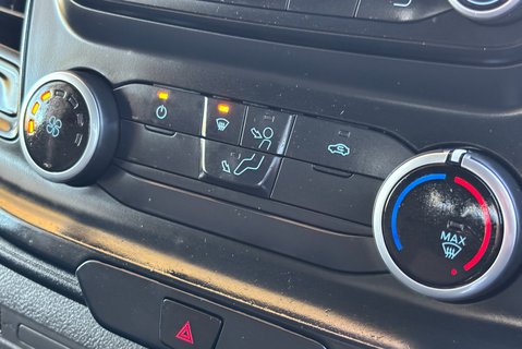 Ford Transit 350 Drw 130 ps L3 Utility Cab Tipper - Tow Axle 19