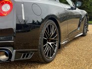 Nissan GT-R RECARO 27