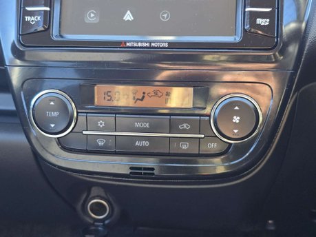 Mitsubishi Mirage 1.2 4 Hatchback 5dr Petrol CVT Euro 6 (s/s) (79 ps) 30
