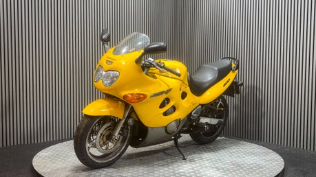 Suzuki GSX 1999 ALL COMPLETE 39K SPARES OR REPAIR PROJECT 600CC 5