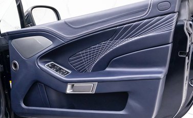 Aston Martin Vanquish S Volante 21