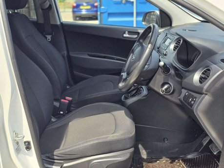 Hyundai i10 1.2 Premium Hatchback 5dr Petrol Auto Euro 6 (87 ps) 14