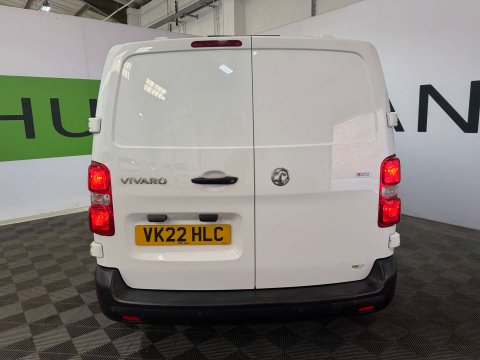 Vauxhall Vivaro 1.5 Vivaro F2700 Dynamic S/S 8