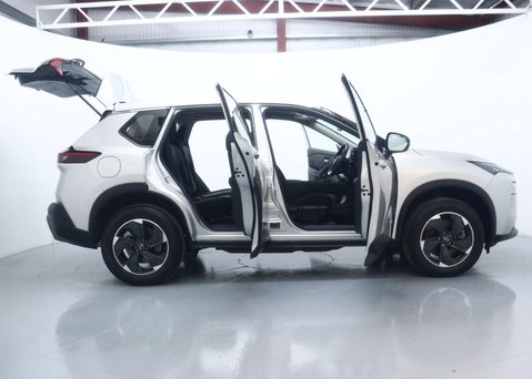 Nissan X-Trail 1.5 h e-POWER Acenta Premium SUV 5dr Petrol Hybrid Auto e-4ORCE Euro 6 (s/s 60