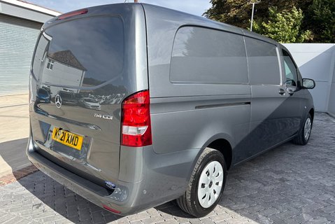 Mercedes-Benz Vito 114 Progressive L3 9g-Tronic Panel Van 6