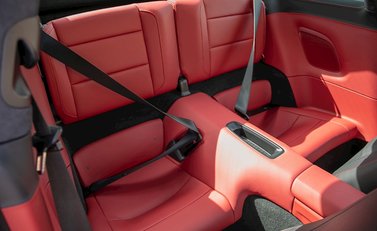 Porsche 911 (991) Turbo S 13